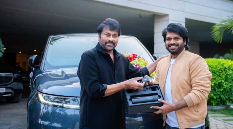 "Chiranjeevi Gifts Car to Anil Ravipudi - Harish Shankar UBS Tweet"